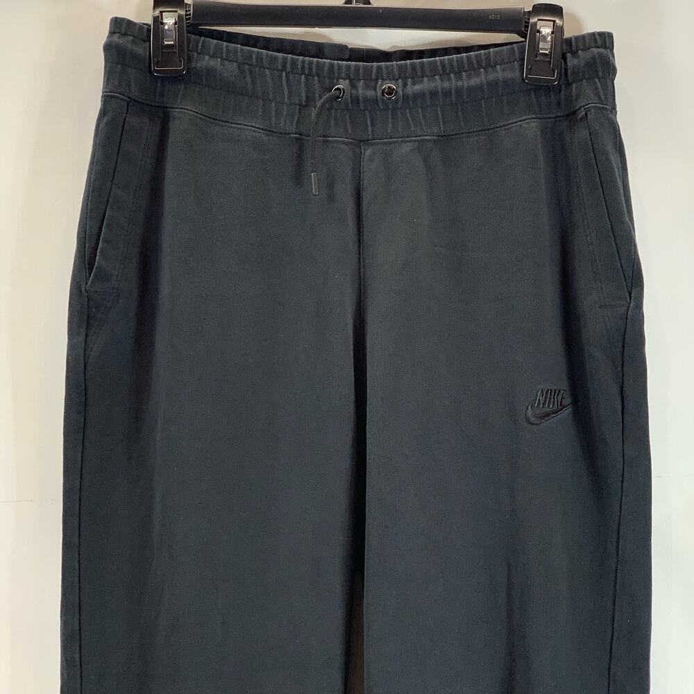 Nike Women's Black Solid Drawstring Regular-Fit P… - image 3